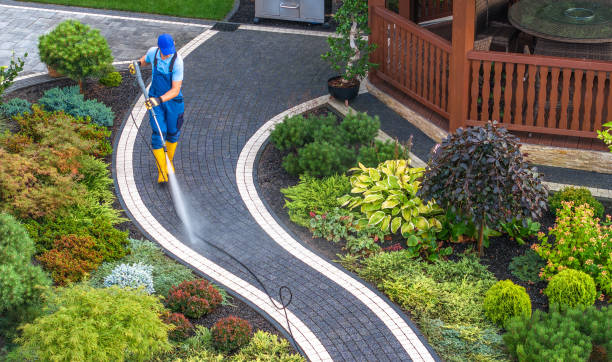 Best Local Pressure Washing Services  in Deland Southwest, FL